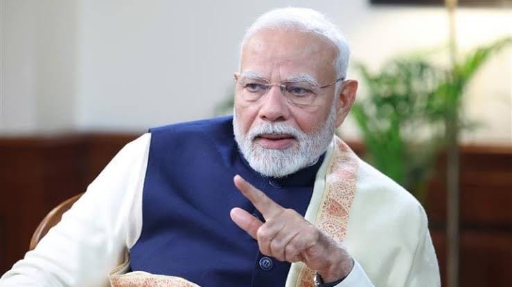 Delhi High Court sets aside CIC order to disclose PM Modi's degree