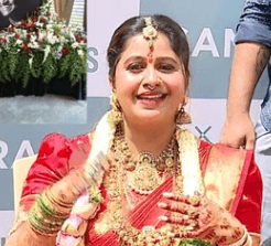 Kannada Anchor Anushree Marries Businessman Roshan in Bengaluru