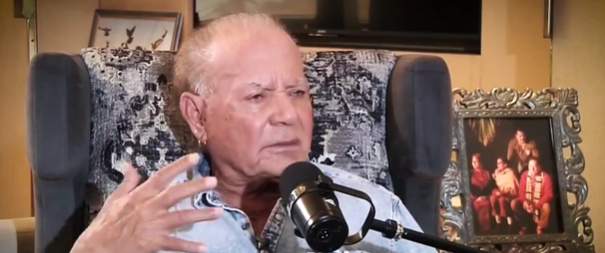 Salim Khan Reveals: Why His Family Doesn’t Eat Beef