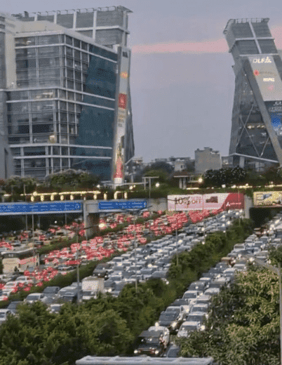 Gurugram Employees Hire Mini Truck to Commute Home Amid Heavy Waterlogging