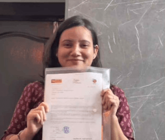 Delhi Woman Resigns from Government Bank Job to Prioritize Mental Peace