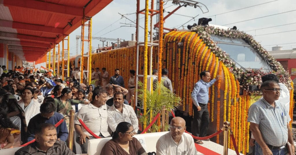 Gujarat’s First Amrit Bharat Train Flagged Off; 10 Congress Leaders Detained While Planning to Submit Memorandum