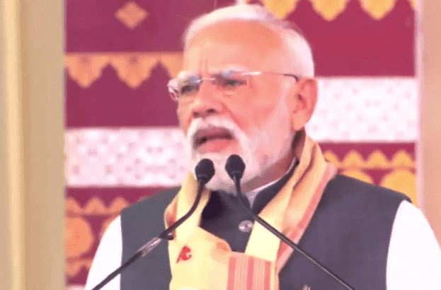 PM Modi Accuses Congress of Supporting Pakistan‑Backed Terrorists, Shielding Infiltrators