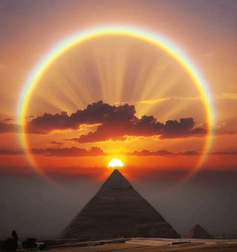 The Great Pyramids of Giza to India: Stunning Celestial Event Illuminates the Skies