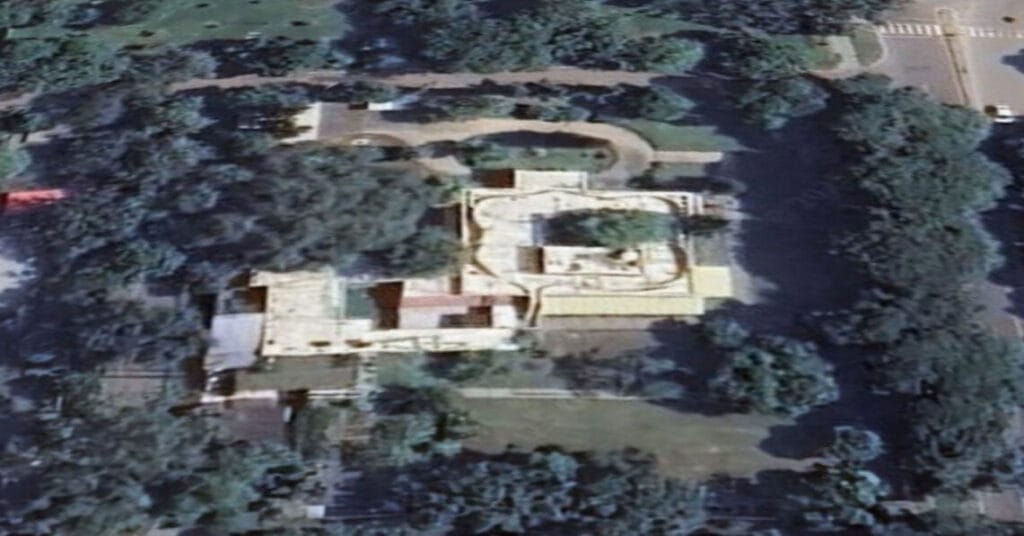 BJP Shares Photos of 'Arvind Kejriwal’s Sheesh Mahal 2.0' in Chandigarh; AAP Hits Back