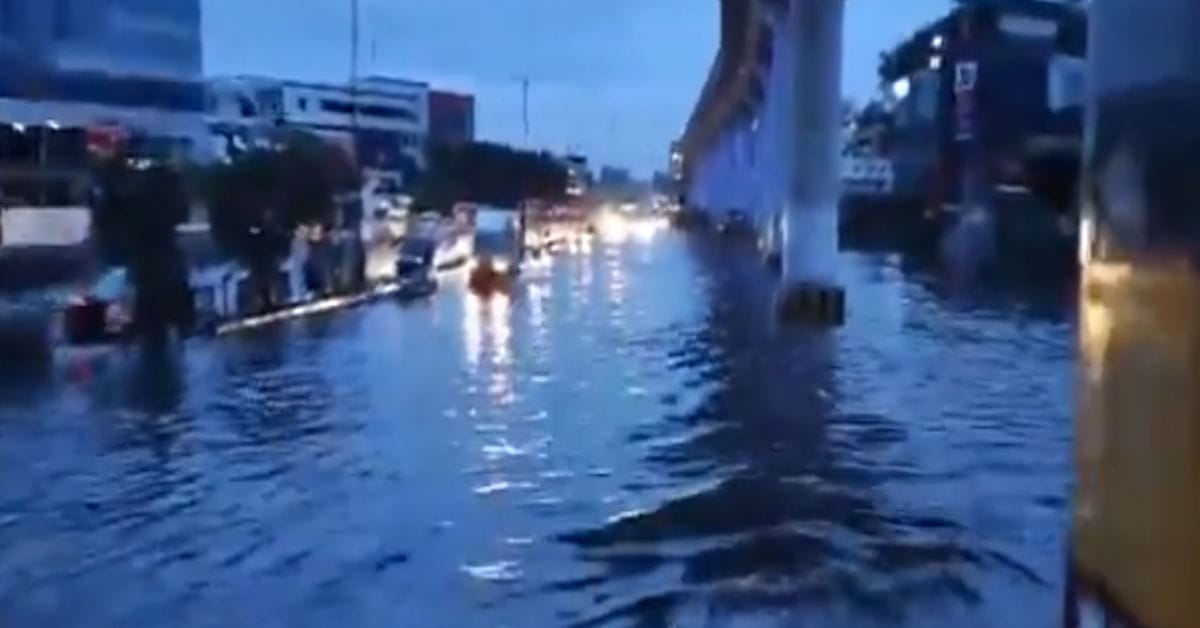 Kolkata Sees Heavy Rainfall, Humidity Persists as IMD Issues Alerts Across Bengal