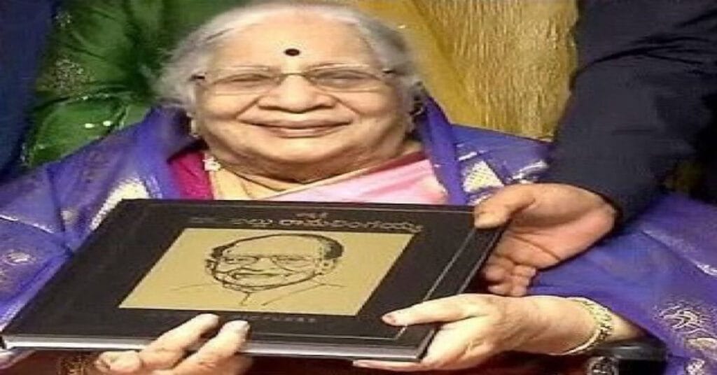 Allu Arjun’s Grandmother Allu Kanakaratnam Passes Away