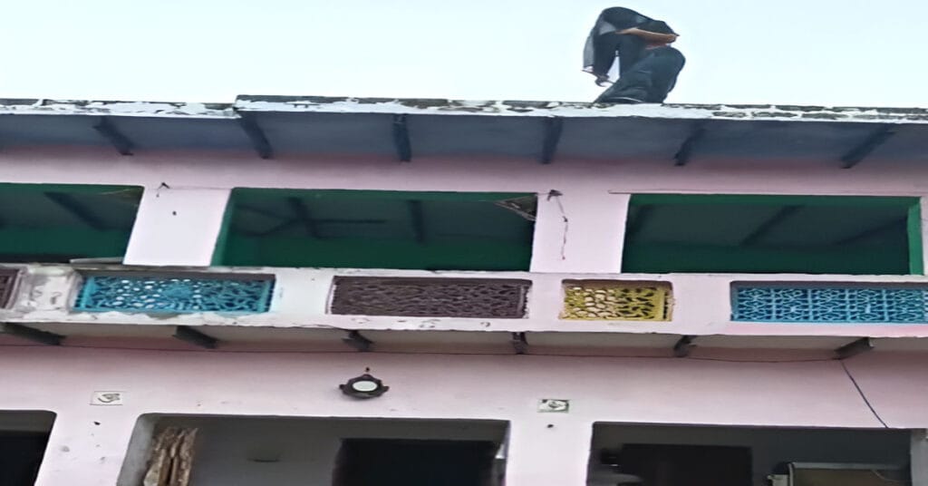 UP Woman Jumps Off Roof on Camera After Husband’s Dare