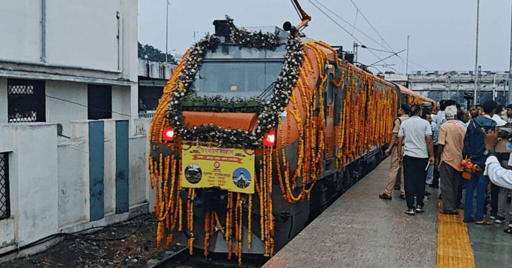 Gujarat’s First Amrit Bharat Train Flagged Off; 10 Congress Leaders Detained While Planning to Submit Memorandum