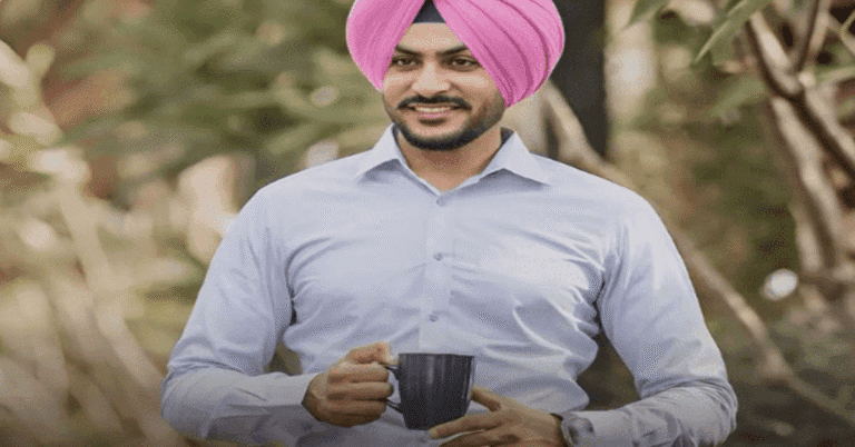 Punjabi Singer Rajvir Jawanda Critically Injured in Road Accident Near Baddi, Himachal Pradesh