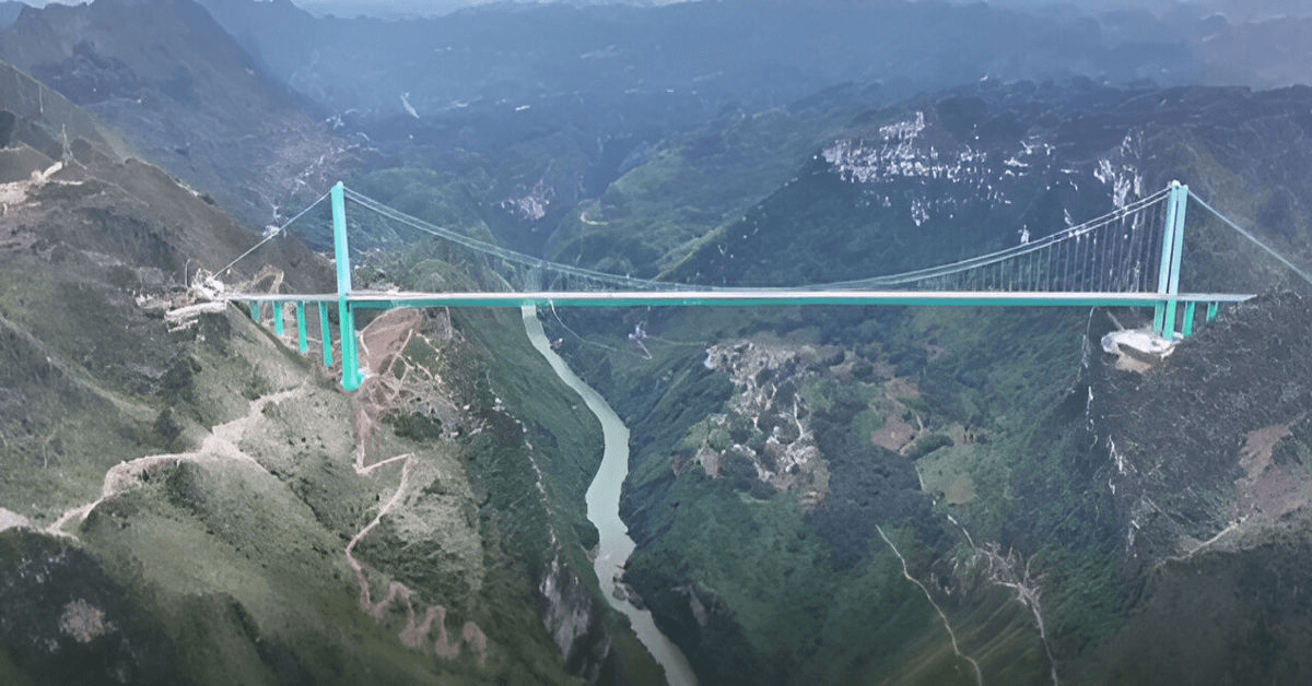 China Unveils World’s Tallest Bridge, Slashes Travel Time from 2 Hours to Just 2 Minutes