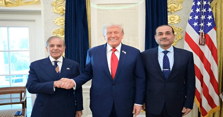 U.S. President Trump Meets Pakistan PM Sharif, Army Chief Munir in Washington