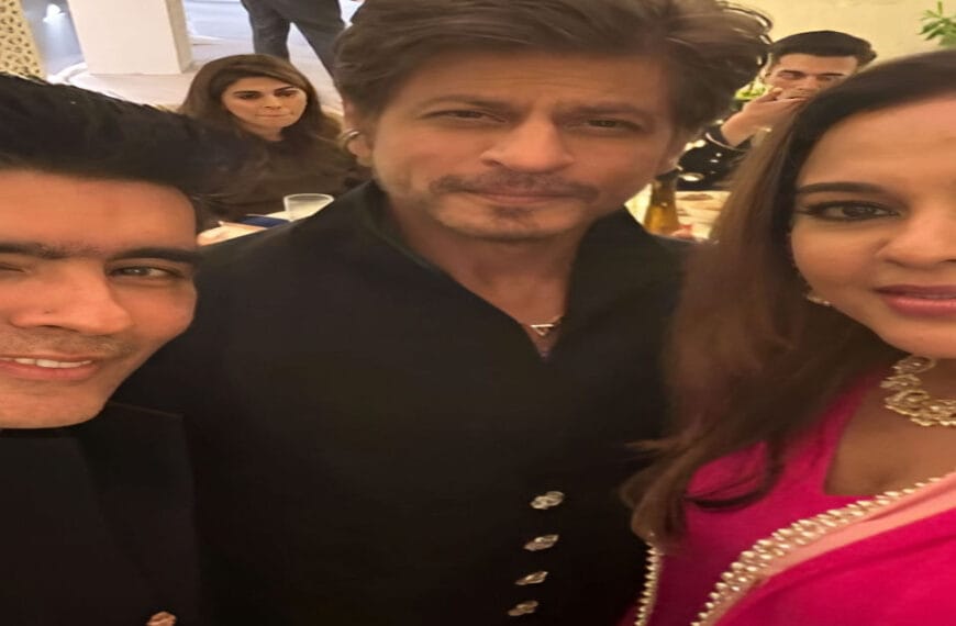 Shah Rukh Khan Steals the Show at Manish Malhotra’s Glittering Diwali Celebration