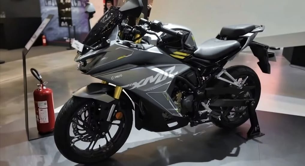 Hero Karizma XMR 210